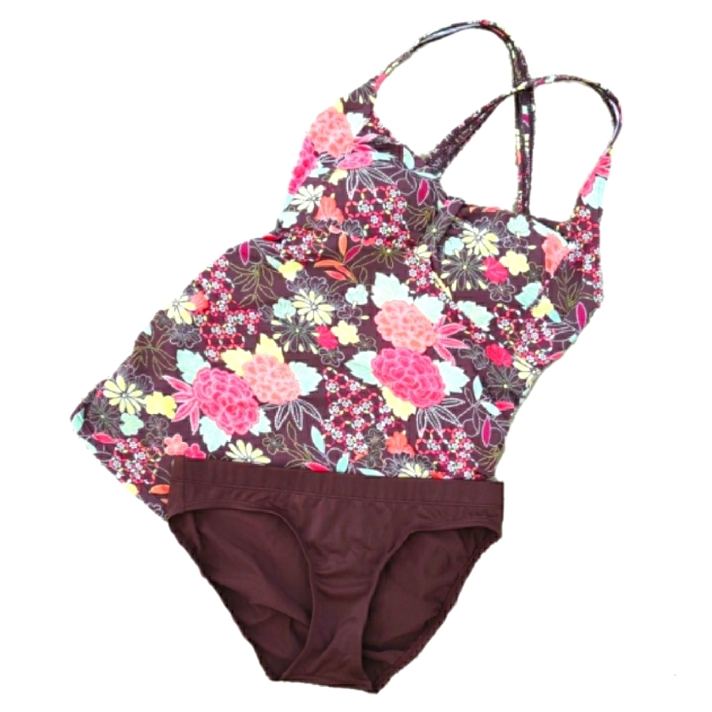 🔥 Motherhood Convertible Tankini Swimsuit Set Small